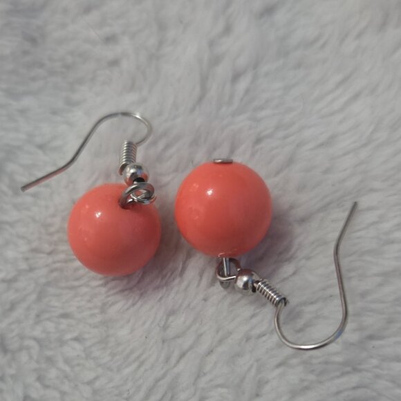 Coral Bead Dangle Earrings - Picture 1 of 1